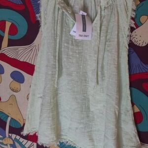 Women's XS true craft top